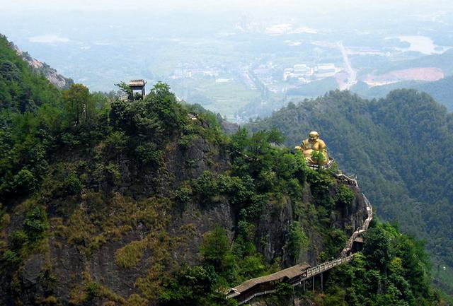 江南悬空寺